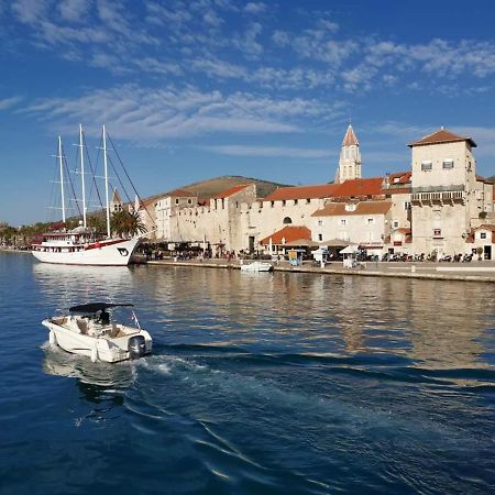Apartment Okrug Gornji - Trogir With Sea View エクステリア 写真
