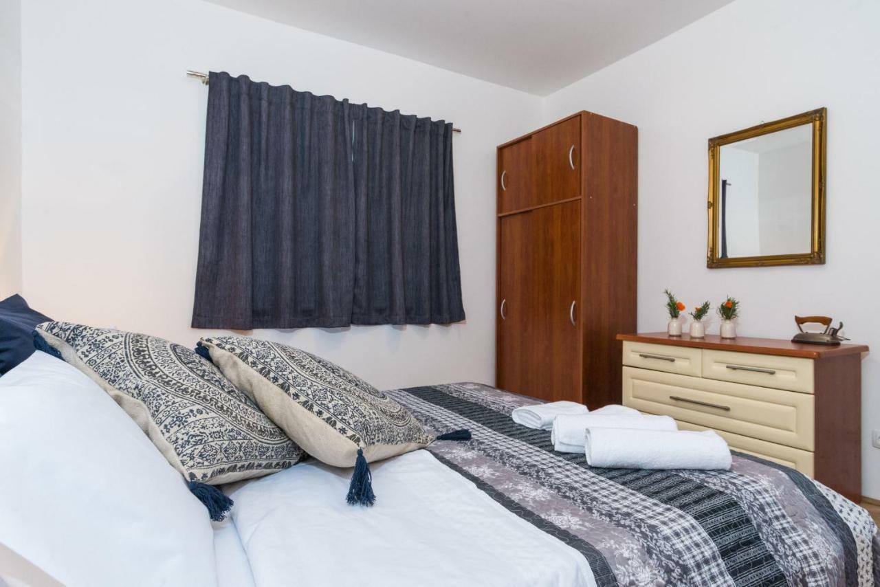 Apartment Okrug Gornji - Trogir With Sea View エクステリア 写真